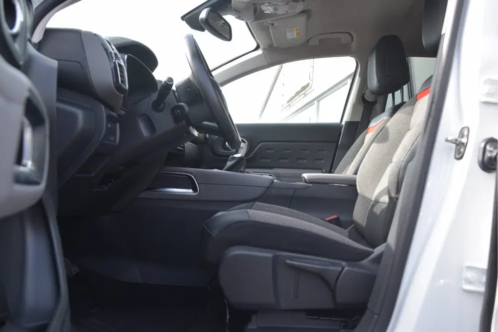 Citroën C5 Aircross 1.2 PureTech Feel Carplay uit 2020, foto 6