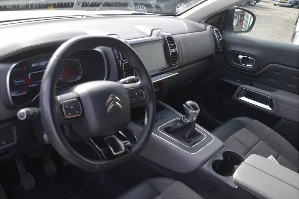 Citroën C5 Aircross 1.2 PureTech Feel Carplay uit 2020, foto 8