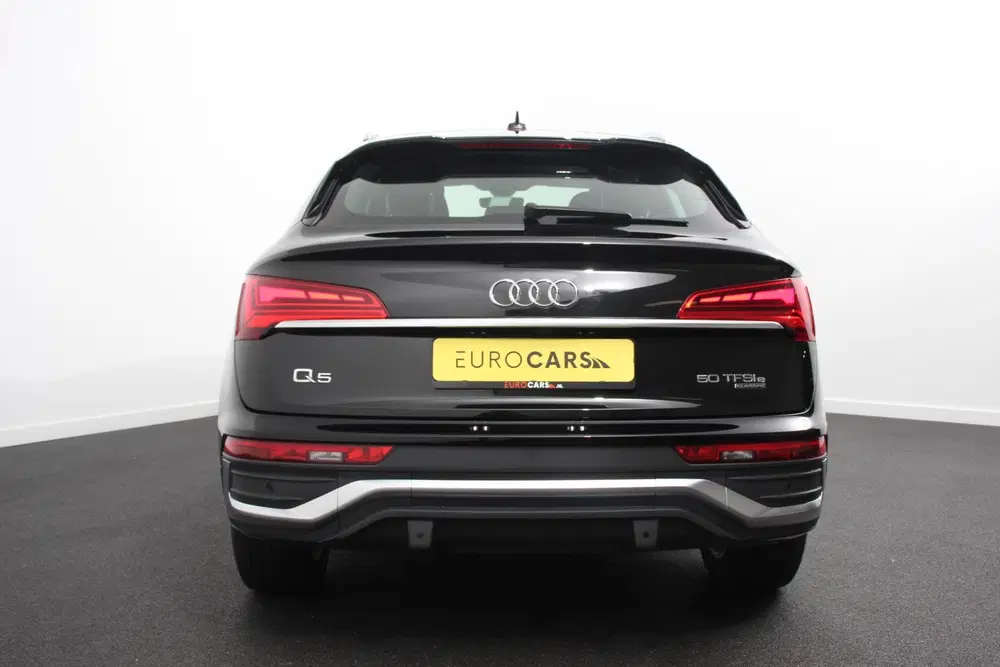 Audi Q5 50 TFSI e S Edition S-Tronic Plug in Hybri uit 2021, foto 3