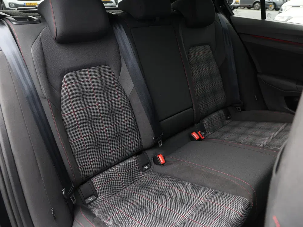 Volkswagen Golf 2.0 TSI GTI 265 pk DSG uit 2025, foto 10