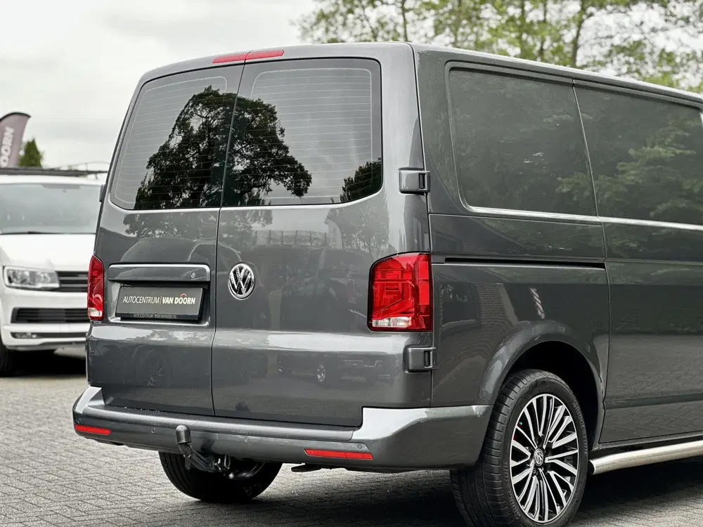 Volkswagen Transporter 2.0 TDI uit 2021, foto 10