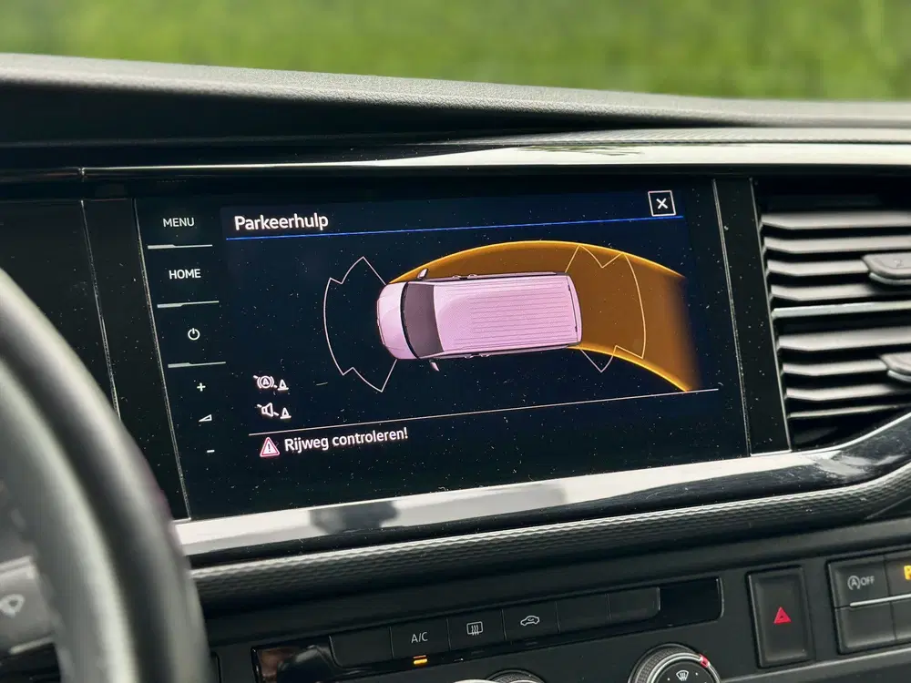 Volkswagen Transporter 2.0 TDI uit 2021, foto 15