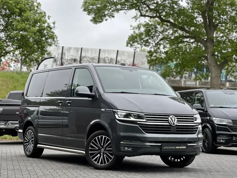 Volkswagen Transporter 2.0 TDI uit 2021, foto 2