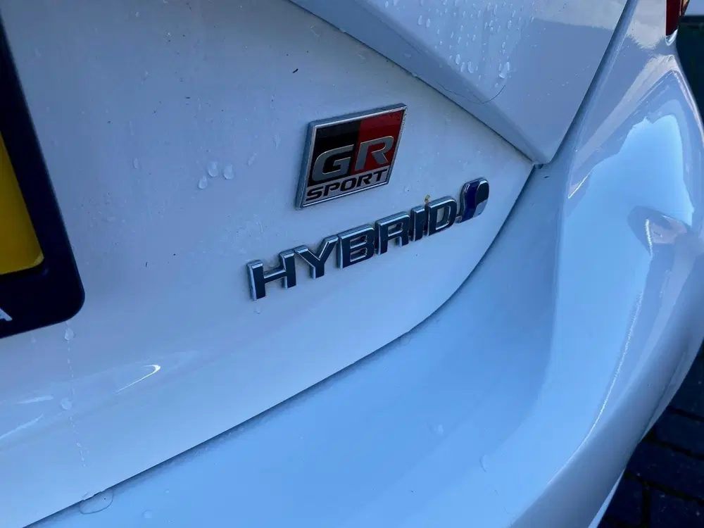 Toyota Yaris 1.5 Hybrid GR-Sport cruise clima uit 2019, foto 15