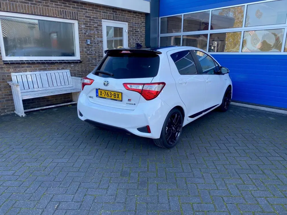 Toyota Yaris 1.5 Hybrid GR-Sport cruise clima uit 2019, foto 6