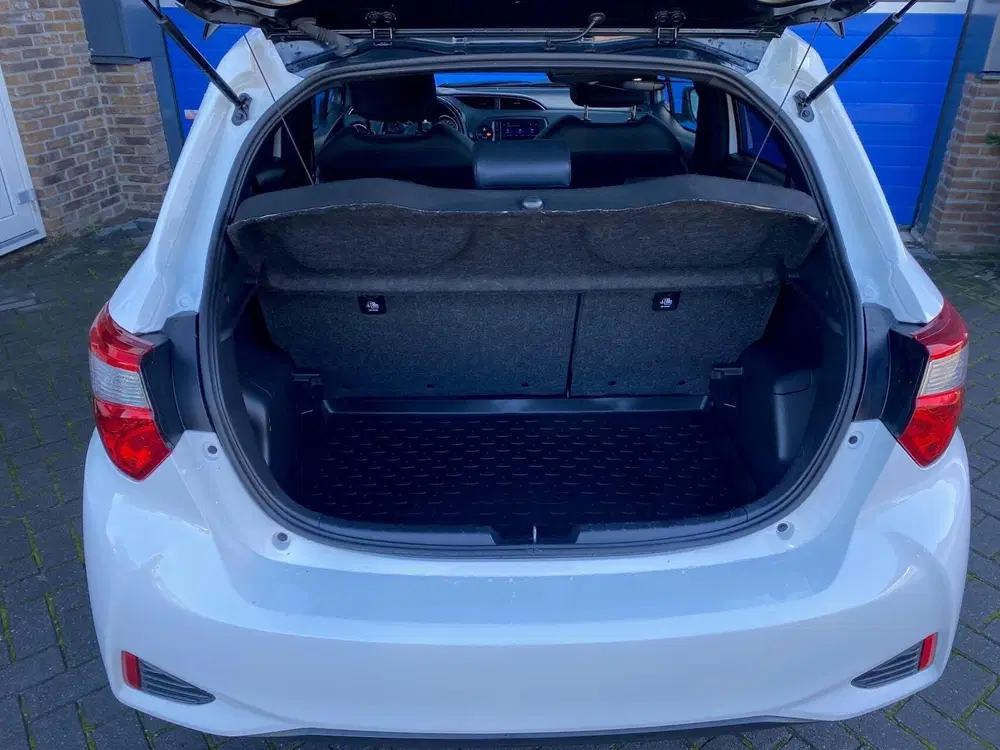 Toyota Yaris 1.5 Hybrid GR-Sport cruise clima uit 2019, foto 9