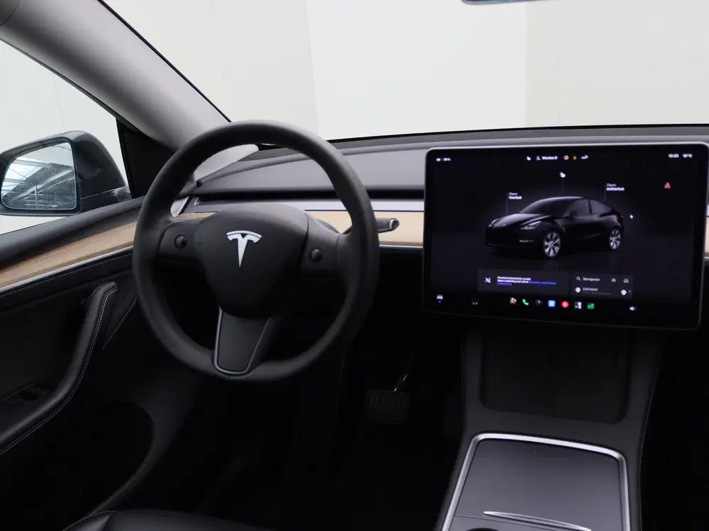 Tesla Model Y Standard RWD Plus 93.5% SoH [ AMD RYZEN+AU uit 2023, foto 8