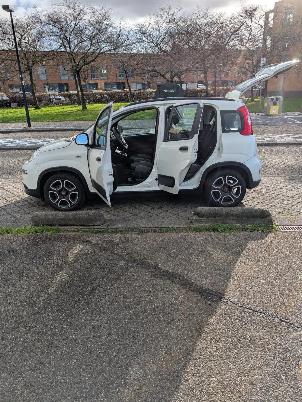 Fiat Panda 1.0 70pk Hybrid 2022 Wit uit 2022, foto 5