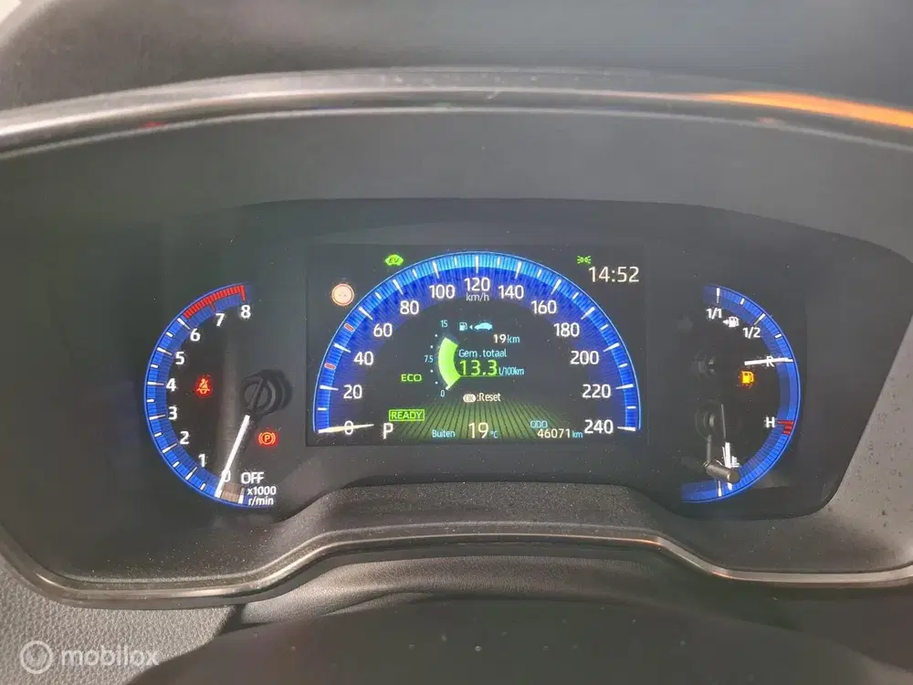 Toyota Corolla 2.0 Hybrid Executive Premium uit 2019, foto 12