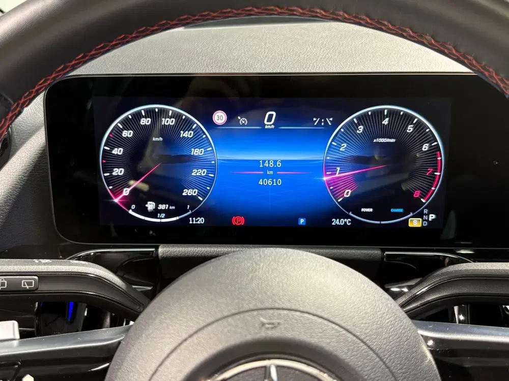 Mercedes-Benz B-Klasse 180 AMG Line uit 2024, foto 4