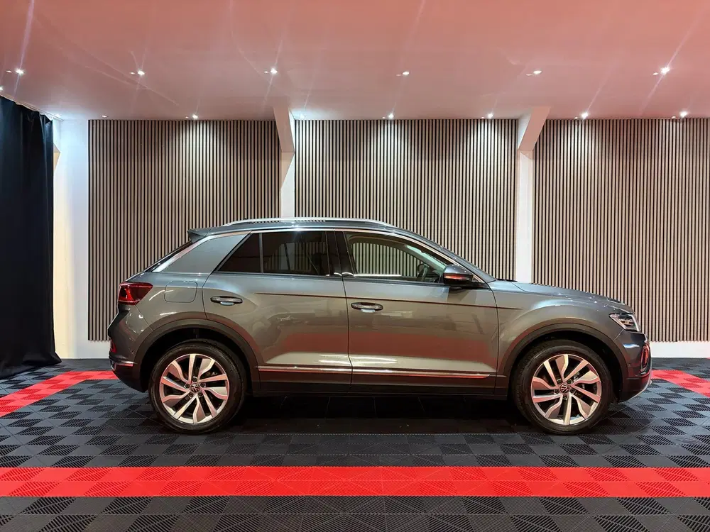 Volkswagen T-Roc 1.5 TSI Style Pano Camera Leder-memory IQ uit 2022, foto 8