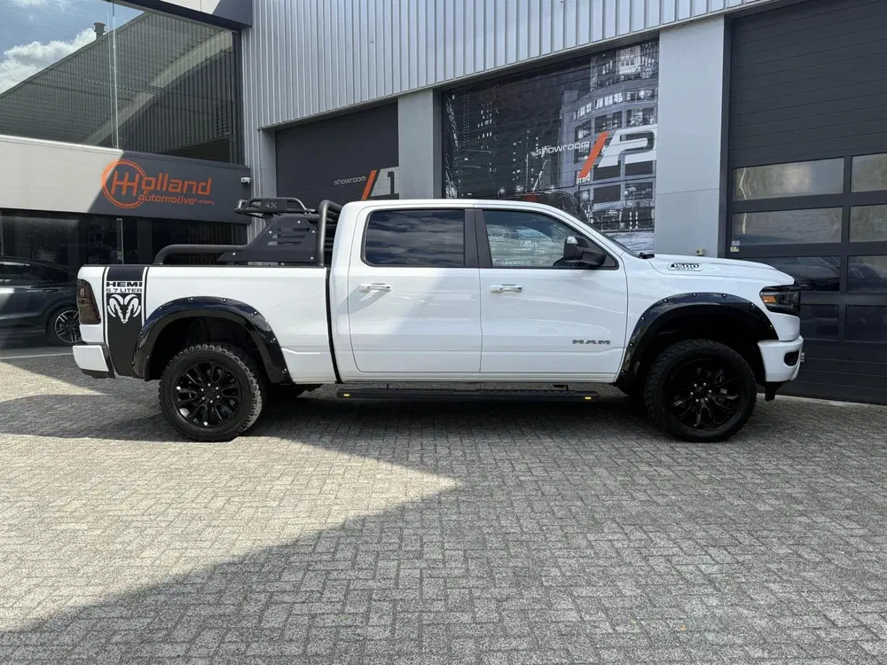 Dodge RAM 4X4 5.7 V8 4x4 Crew Cab LONGBED uit 2020, foto 13