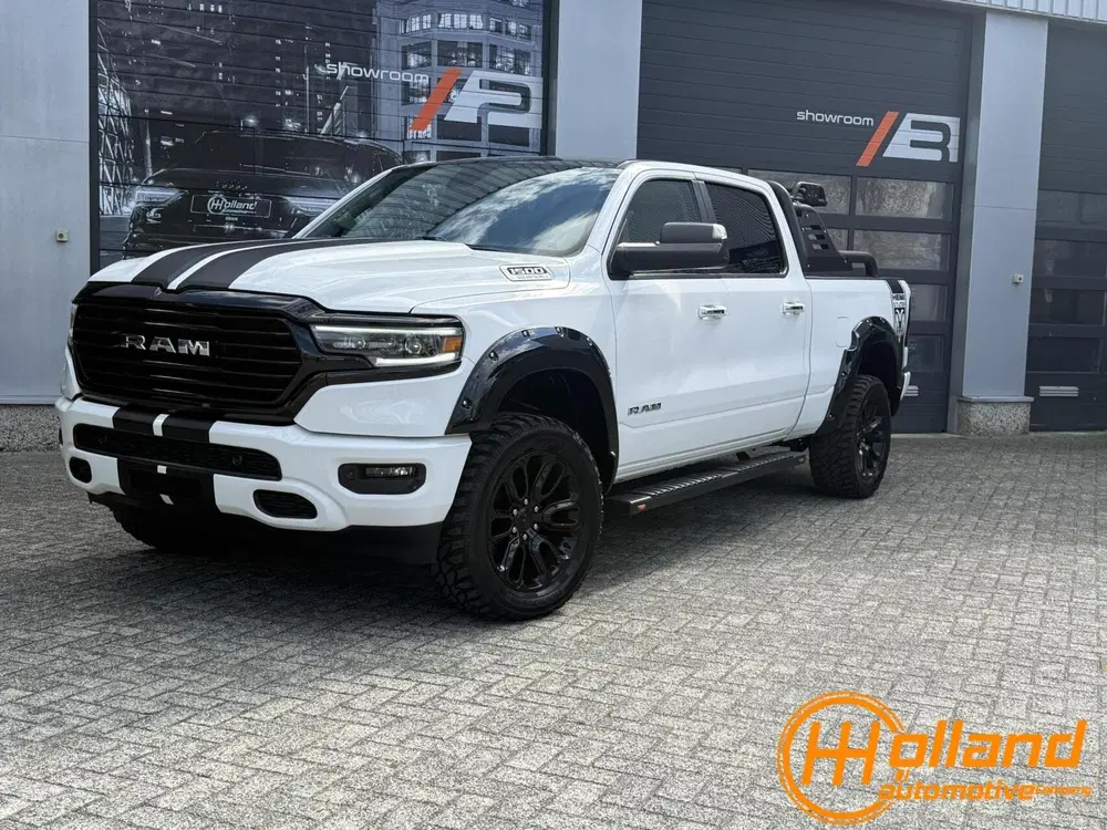 Dodge RAM 4X4 5.7 V8 4x4 Crew Cab LONGBED uit 2020, foto 3