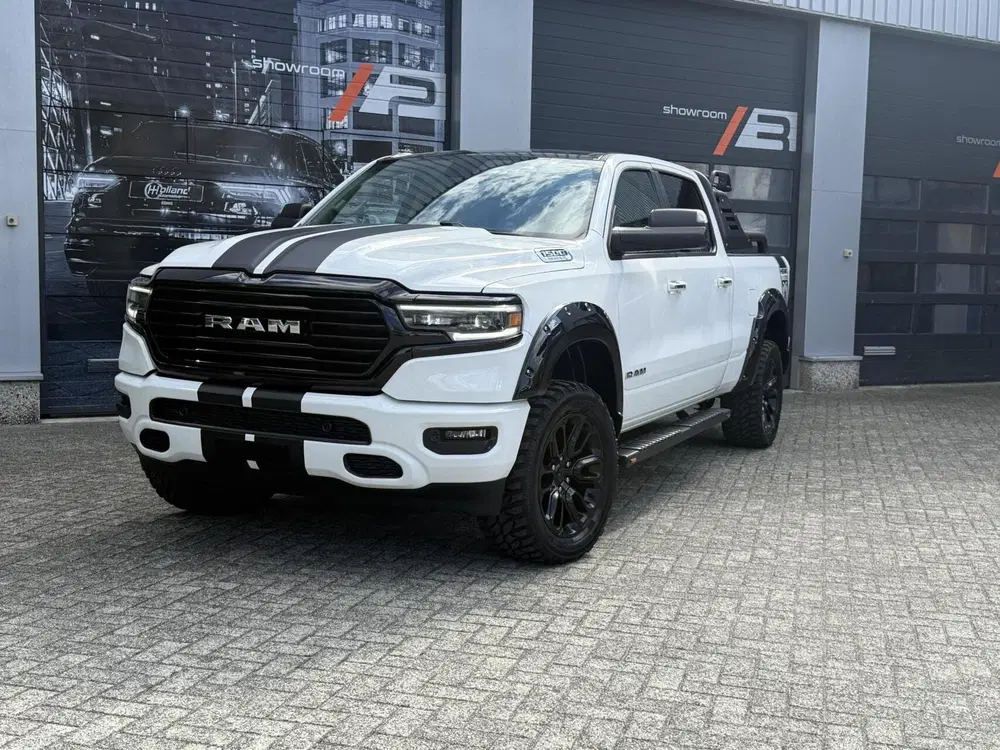 Dodge RAM 4X4 5.7 V8 4x4 Crew Cab LONGBED uit 2020, foto 4