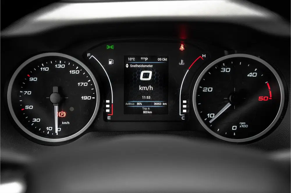 Iveco 35S14 uit 2024, foto 14