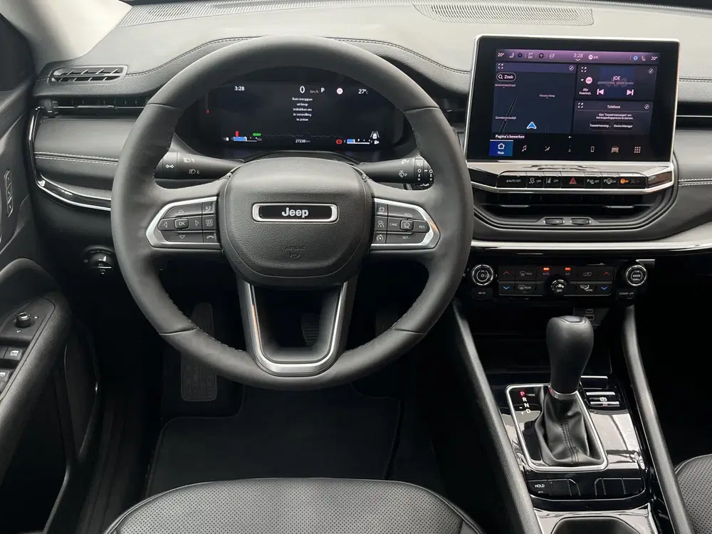 Jeep Compass 1.5T e-Hybrid Automaat 130 Summit uit 2025, foto 9