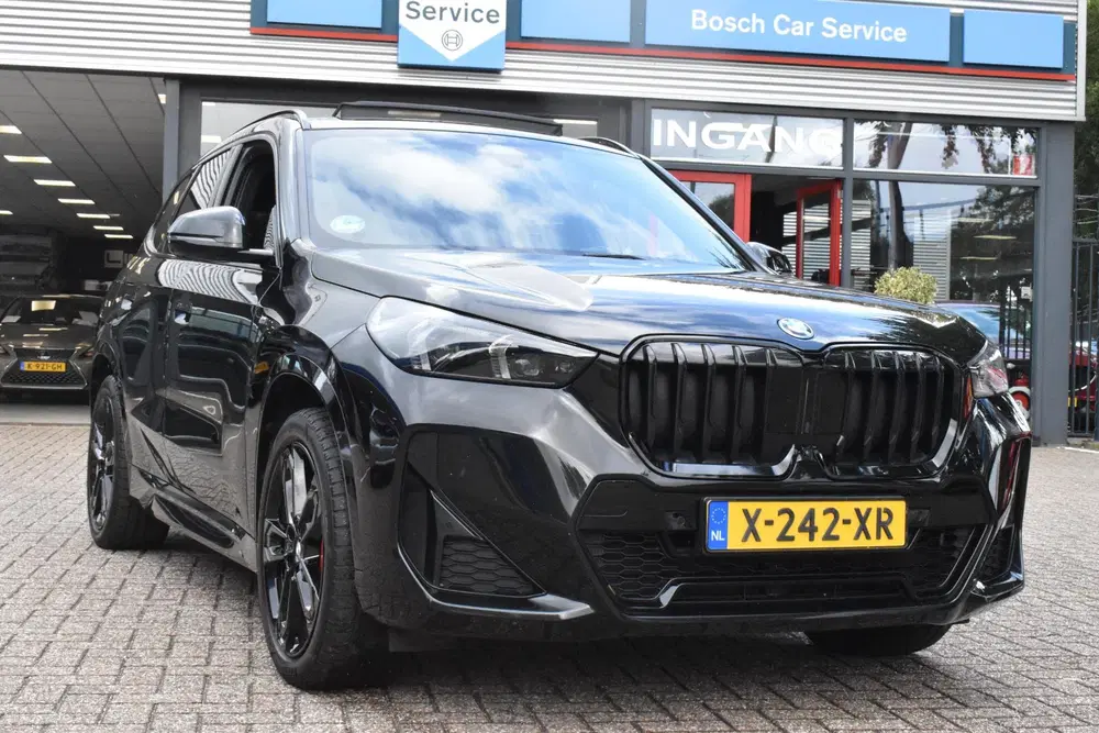 BMW X1 xDrive30e M-Sport uit 2024, foto 5