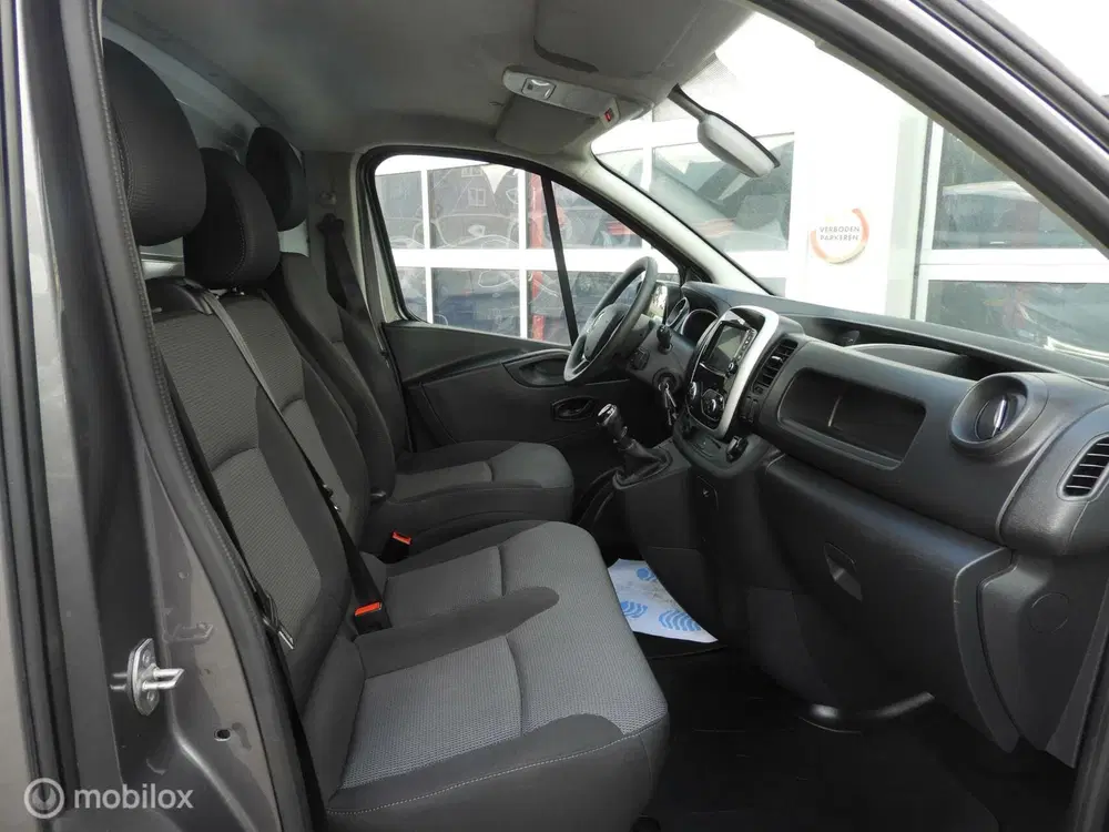 Renault Trafic 2.0 dCi L1H1 Facelift uit 2019, foto 10