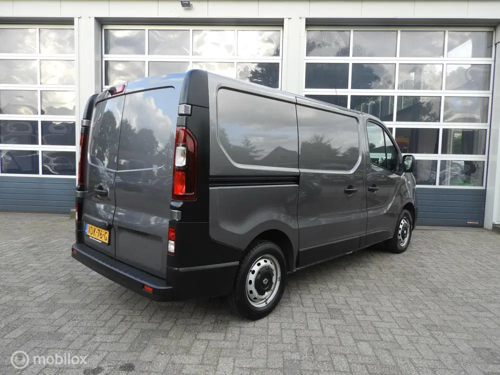 Renault Trafic 2.0 dCi L1H1 Facelift uit 2019, foto 6