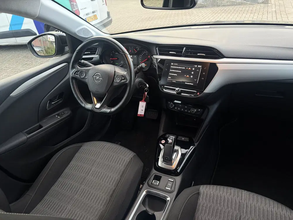 Opel Corsa 1.2 Edition Automaat (bj 2021) uit 2021, foto 13