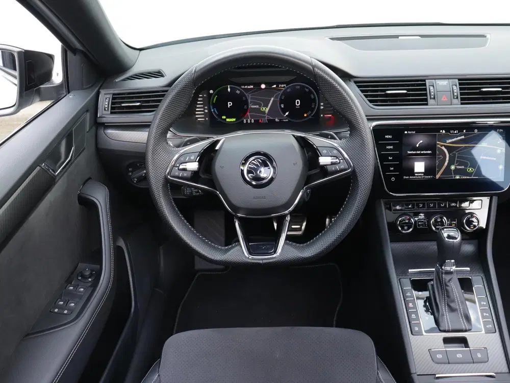 Skoda Superb 1.4 TSI iV Sportline Business uit 2023, foto 10
