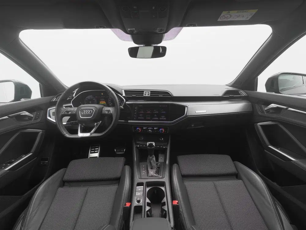 Audi Q3 S Edition 45 TFSI e 245 PK uit 2024, foto 3