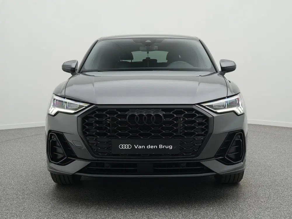 Audi Q3 S Edition 45 TFSI e 245 PK uit 2024, foto 5