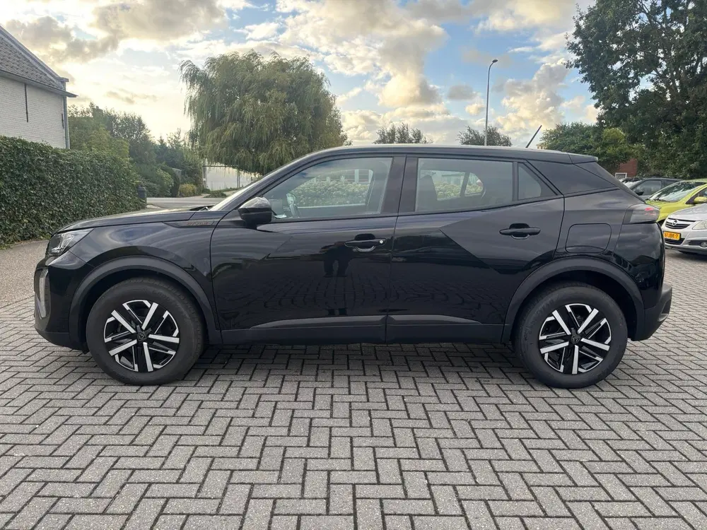 Peugeot 2008 1.2 Hybrid 136 Style uit 2025, foto 11