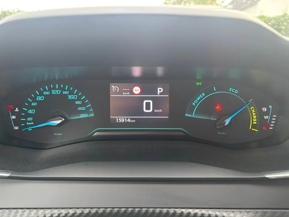 Peugeot 2008 1.2 Hybrid 136 Style uit 2025, foto 7