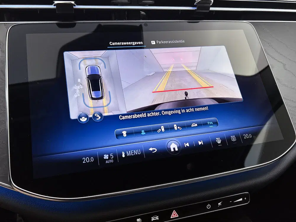 Mercedes-Benz E-Klasse 300 e Luxury Line uit 2023, foto 8