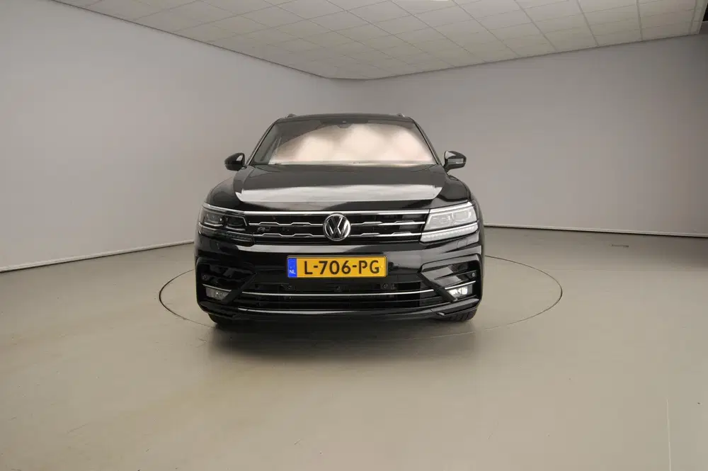 Volkswagen Tiguan Allspace 1.5 TSI Highline Business R 5p uit 2021, foto 5