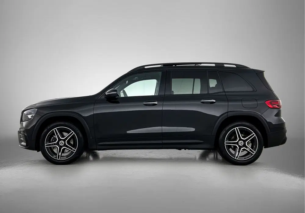 Mercedes-Benz GLB 180 AMG Line AMG Line uit 2024, foto 3
