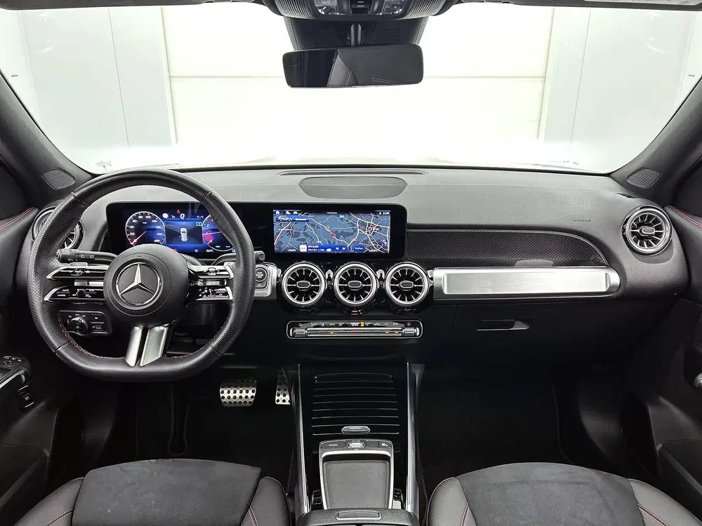 Mercedes-Benz GLB 180 AMG Line AMG Line uit 2024, foto 5