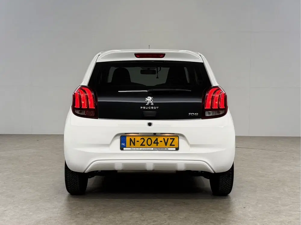 Peugeot 108 1.0 e-VTi Allure uit 2022, foto 9