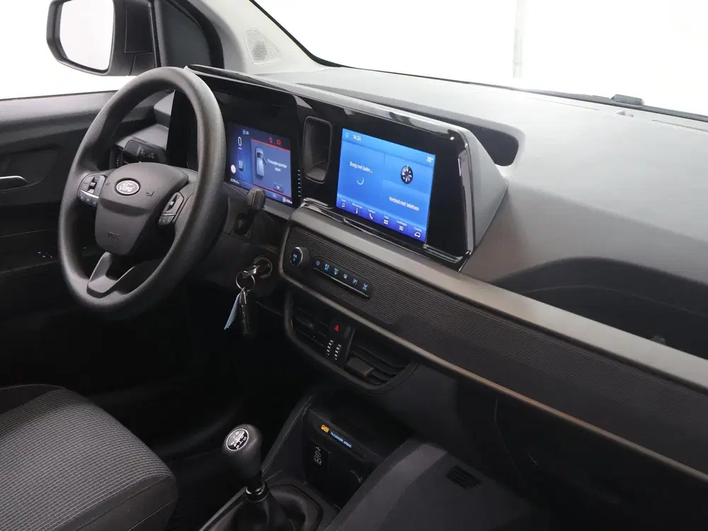 Ford Transit Courier 1.5 EcoBlue Trend Imperiaal uit 2024, foto 9