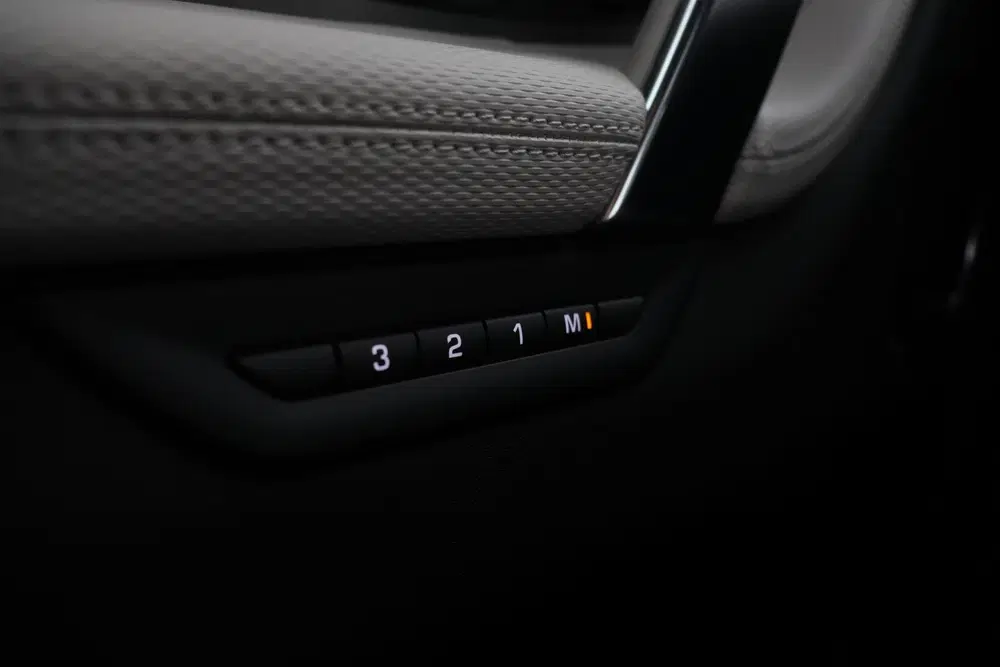 Land Rover Discovery Sport P270e Dynamic SE uit 2025, foto 13