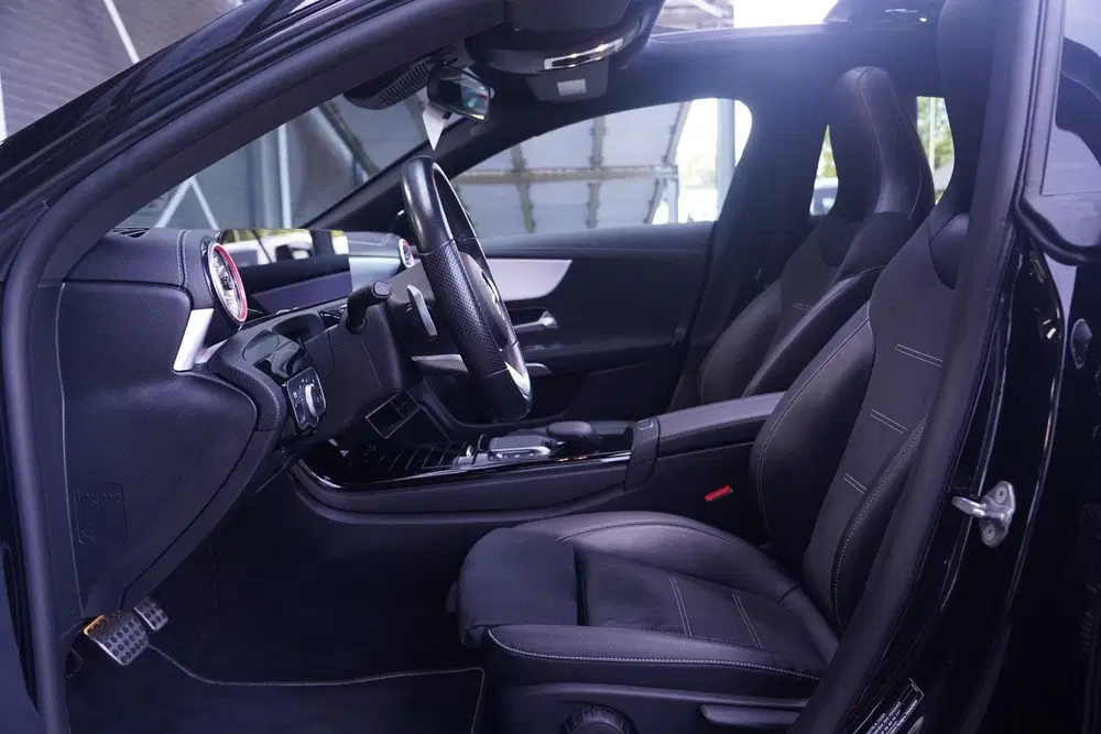 Mercedes-Benz CLA 250 e Business Solut uit 2021, foto 9