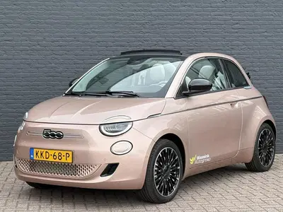 Fiat 500e C La Prima 42 kWh WLTP 320km Range uit 2026