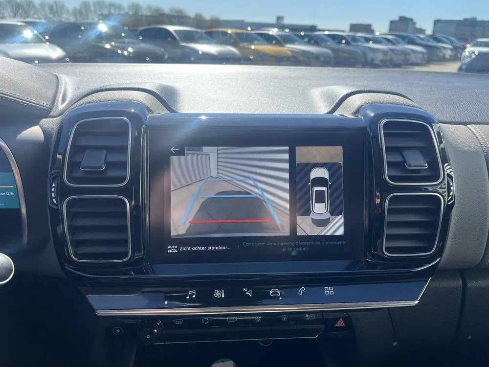 Citroën C5 Aircross 1.6 Plug-in Hybrid 225 Feel Navigatie uit 2022, foto 11