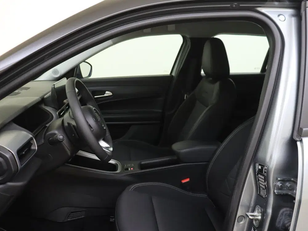 Jeep Avenger 1.2 e-Hybrid Altitude Hybrid uit 2025, foto 11