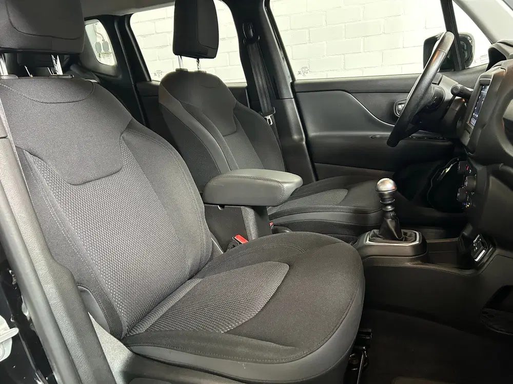 Jeep Renegade 1.0T Limited uit 2020, foto 13