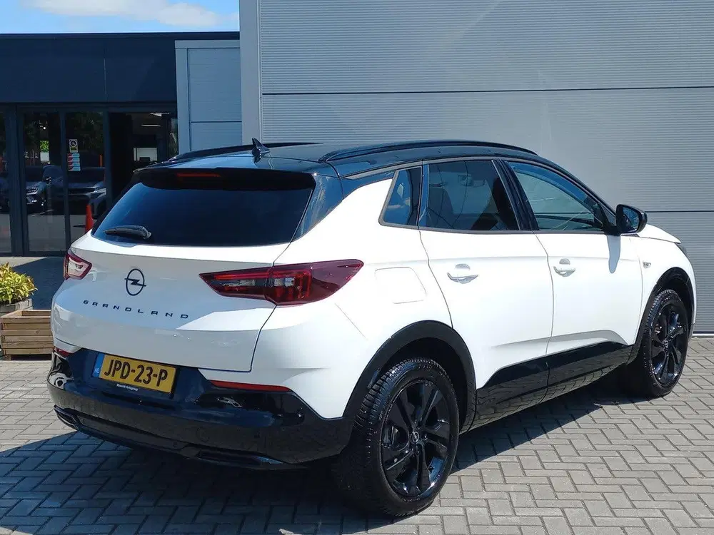 Opel Grandland 1.6T 225pk Plug-In Hybrid GS Line Automaat uit 2022, foto 5