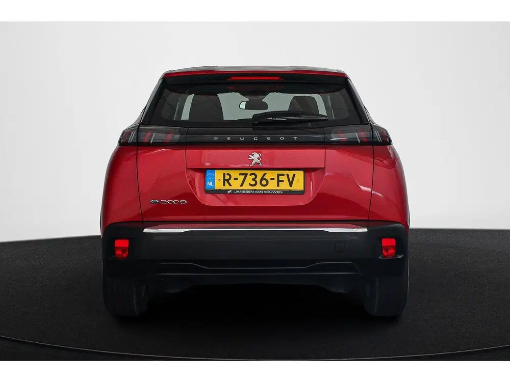 Peugeot 2008 EV Active Pack 50 kWh Apple CarPlay Climat uit 2022, foto 15