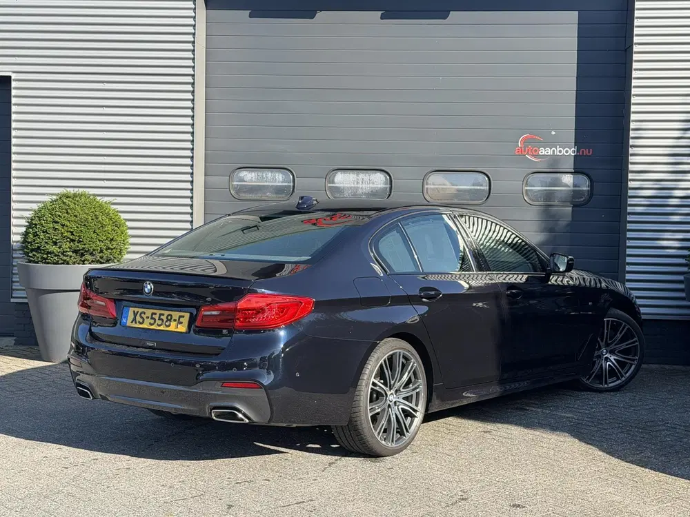 BMW 5-serie 530d High Executive Edition M-Sport uit 2019, foto 2