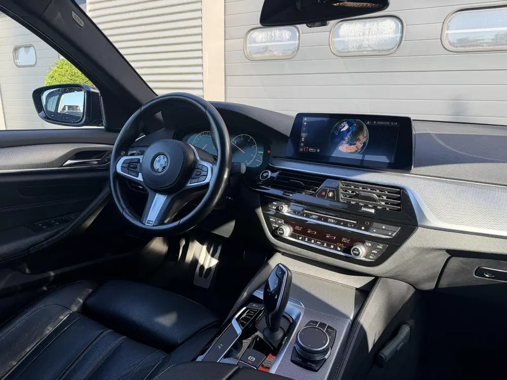 BMW 5-serie 530d High Executive Edition M-Sport uit 2019, foto 3