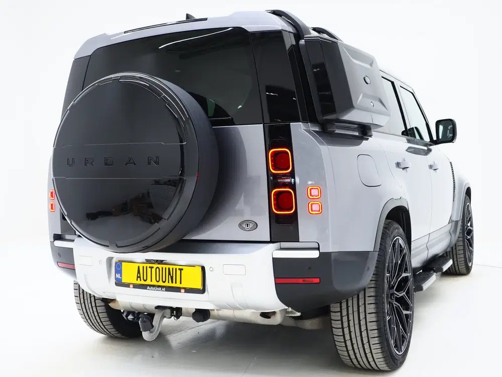 Land Rover Defender 2.0 P400e Urban Look uit 2021, foto 10