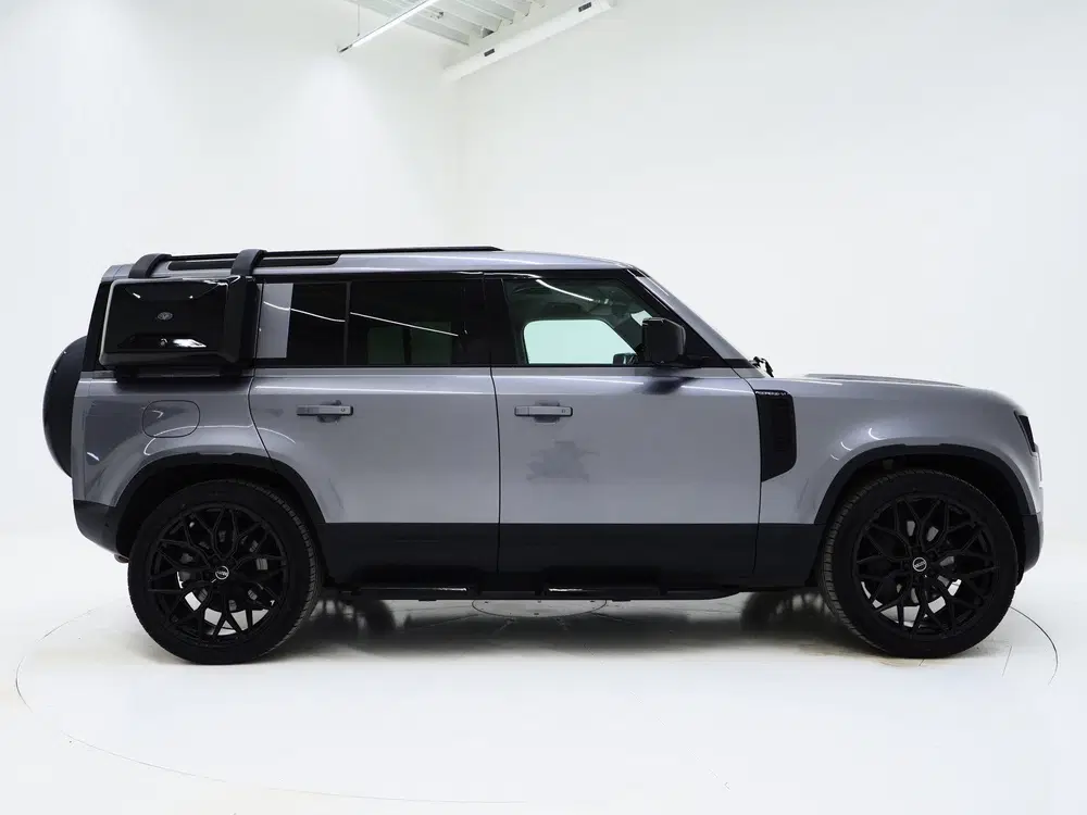 Land Rover Defender 2.0 P400e Urban Look uit 2021, foto 11