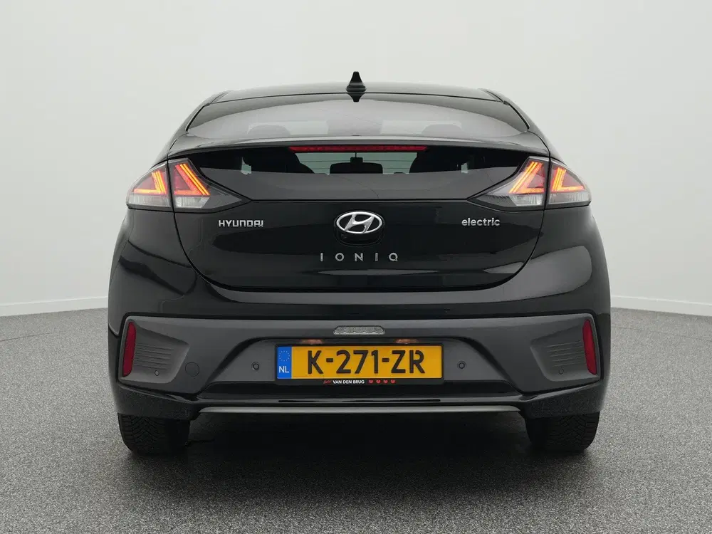 Hyundai IONIQ Comfort EV 38 kWh uit 2021, foto 7