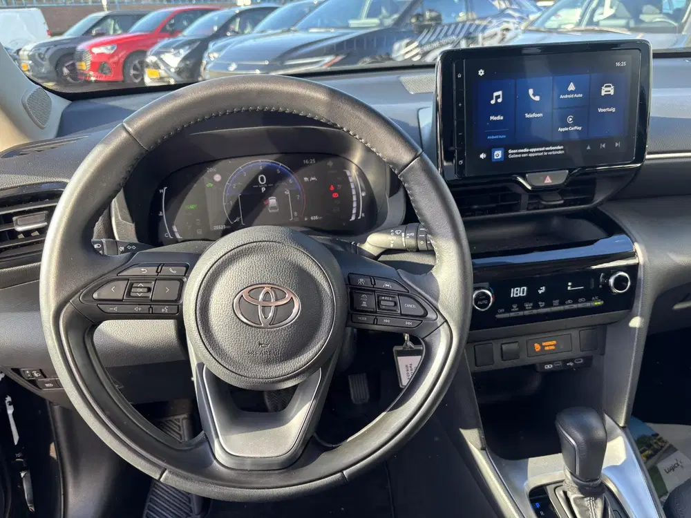 Toyota Yaris Cross 1.5 Hybrid 115 Active uit 2025, foto 4