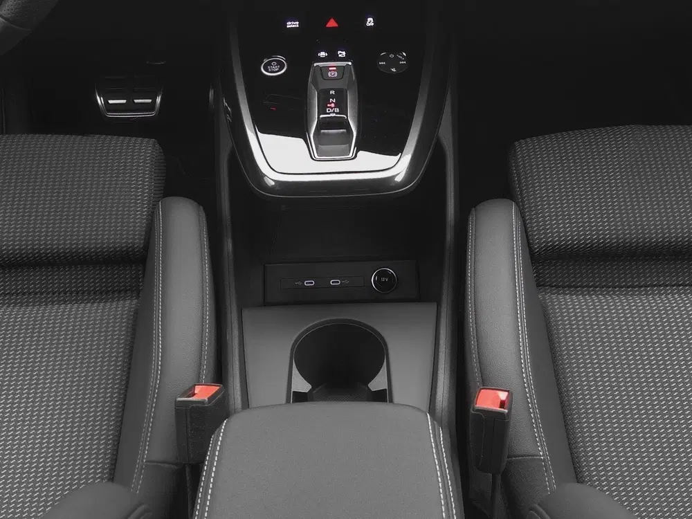 Audi Q4 e-tron 45 quattro S Edition 286 PK 82 kWh uit 2025, foto 11